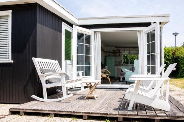 Holiday home Strand-chalet Luna - 700 Mtr Het *